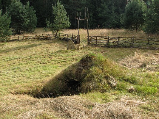 Pravěk 2008 / Pec na keramiku / Pec na keramiku 