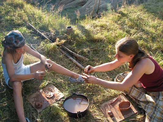 Pravěk 2008 / Řemesla / Keramika 