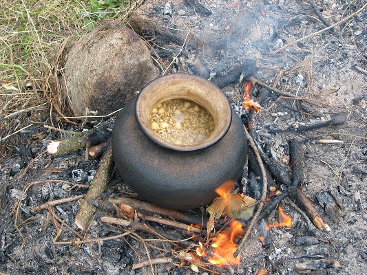 Pravěk 2008 / Vaření / Varná nádoba 