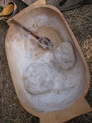 Pravěk 2008 / Vaření / Těsto 